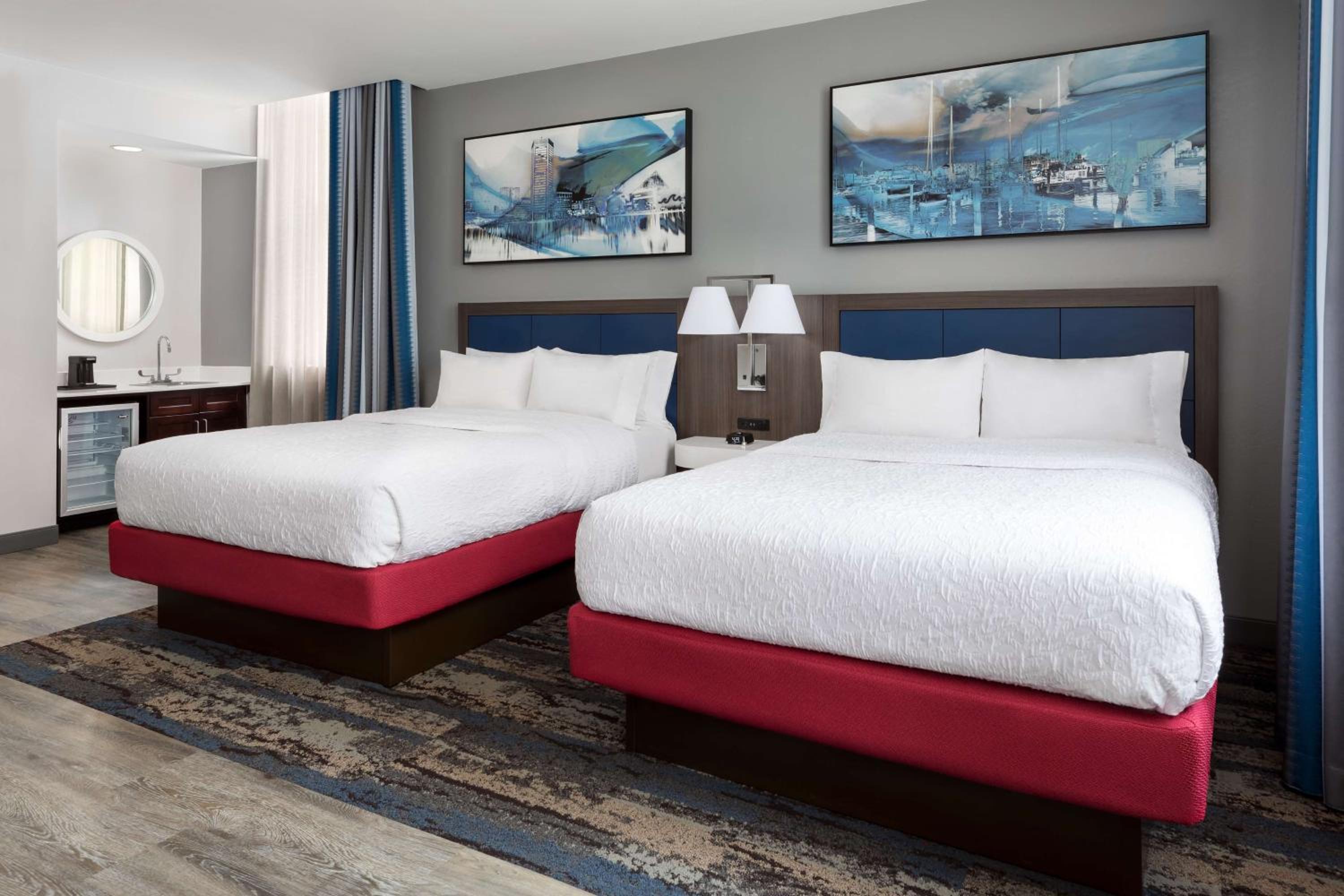 Hampton Inn  Suites Baltimore Inner Harbor - Property Image 5