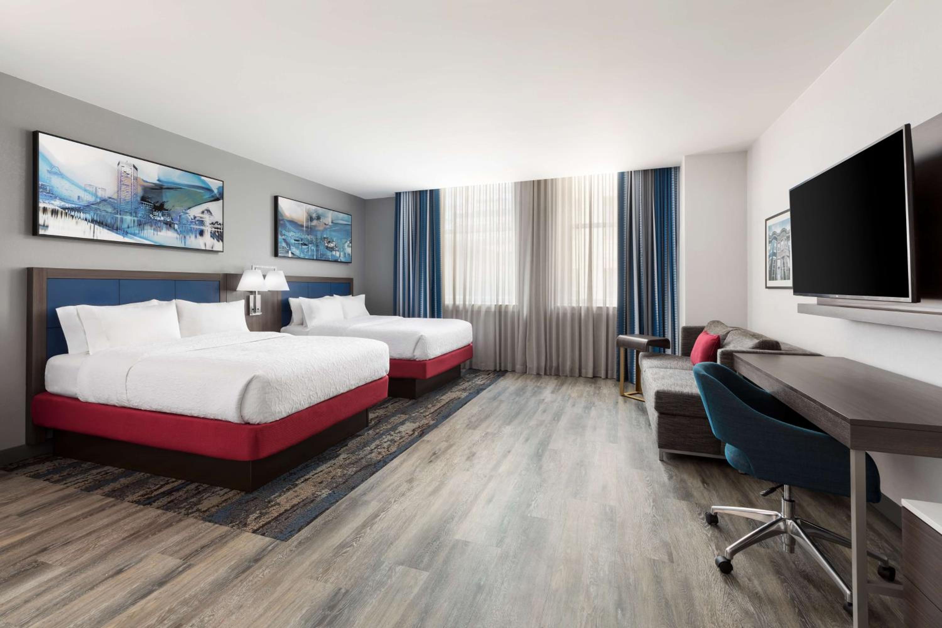 Hampton Inn Suites Baltimore Inner Harbor - Property Image 19