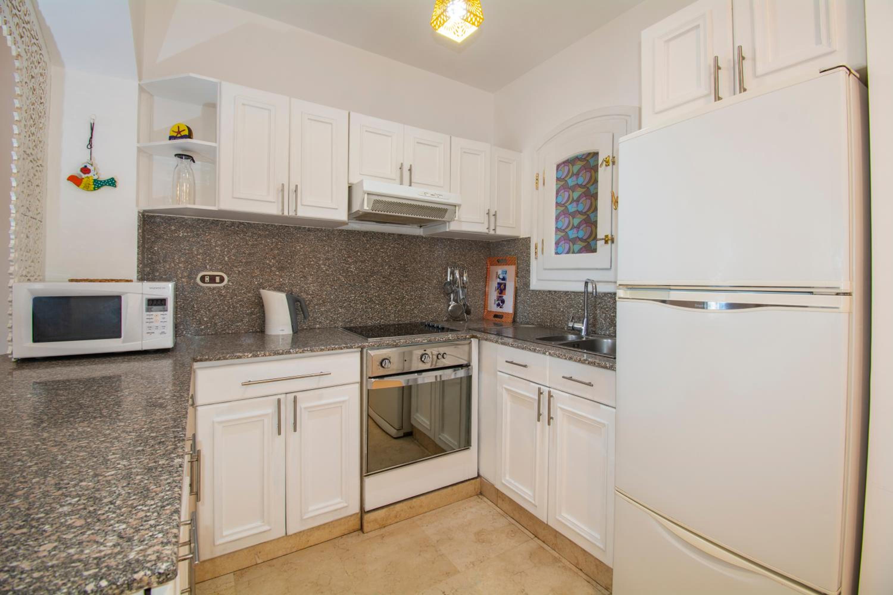 Tranquil 3BR Town House Free Pool and Sea Lagoon view 5