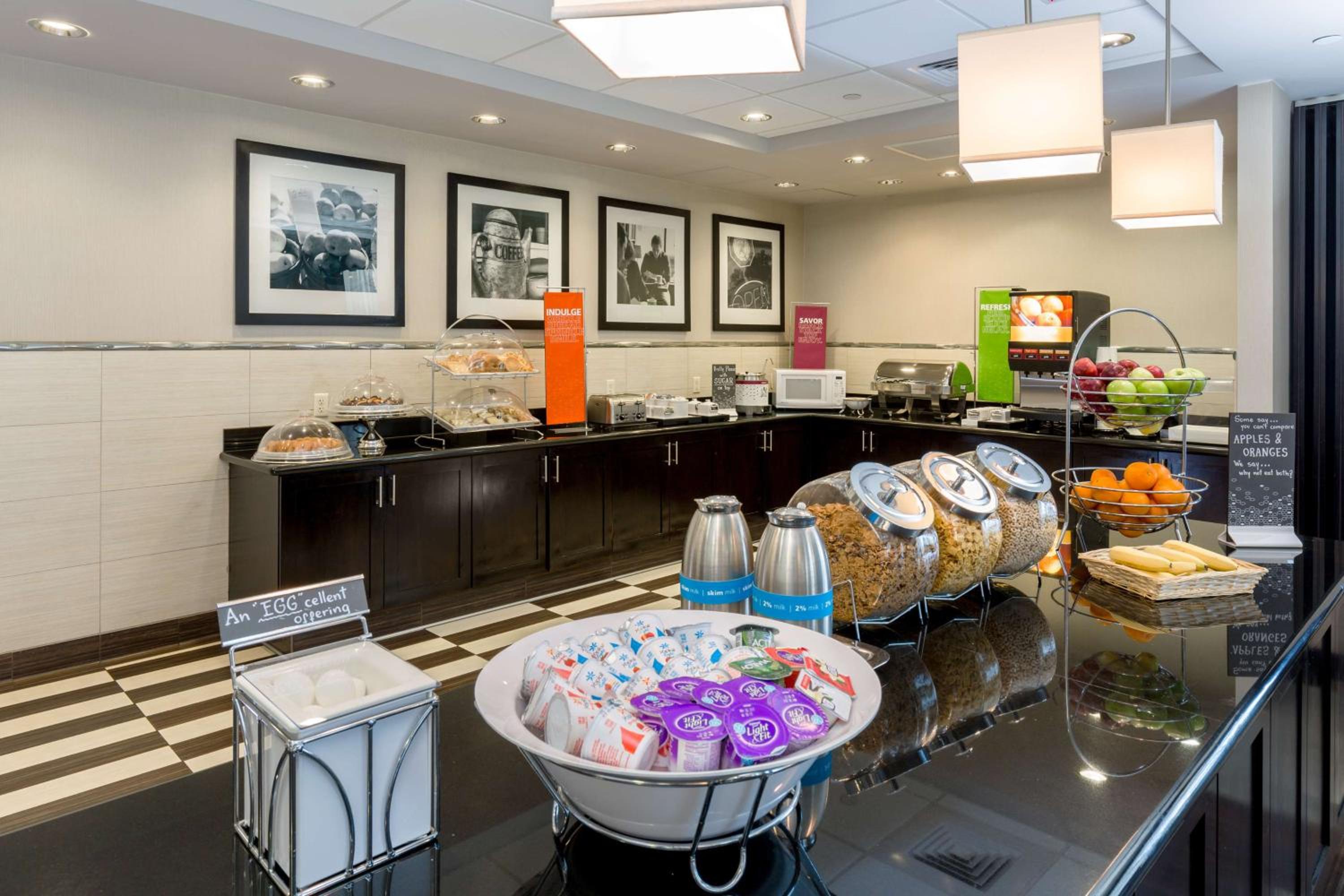 Hampton Inn Suites San Diego-Poway - Property Image 27