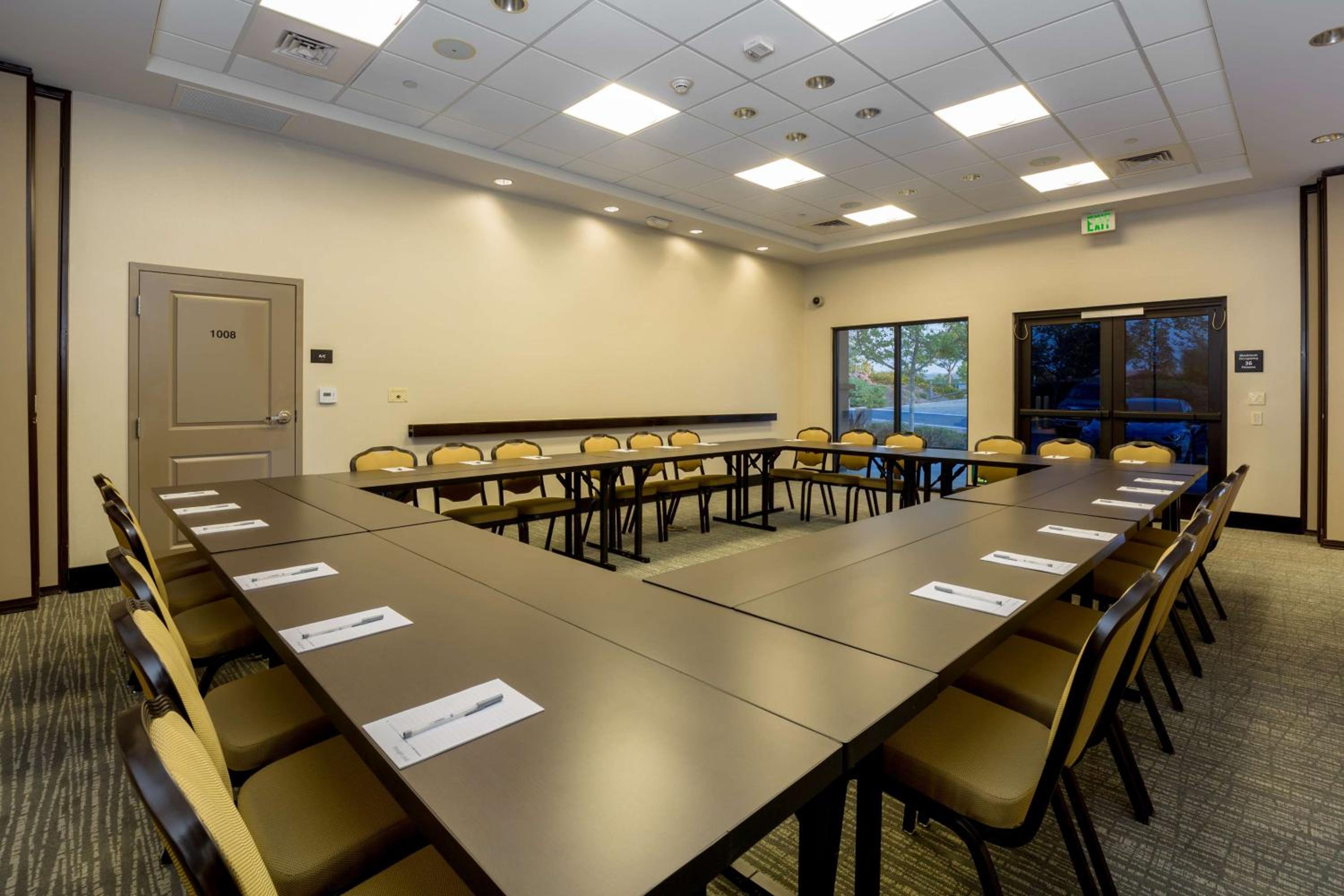 Hampton Inn Suites San Diego-Poway - Property Image 37
