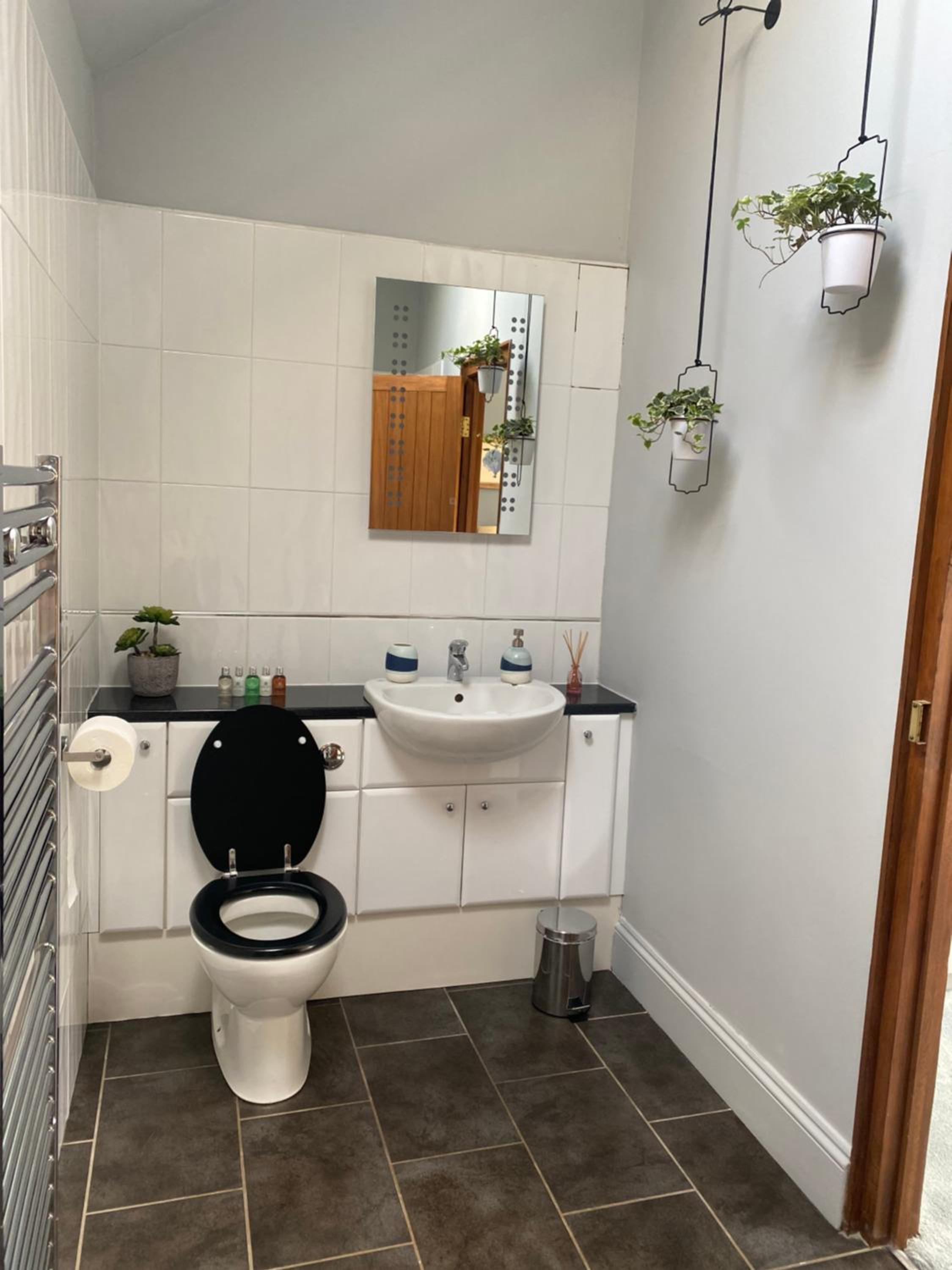 The Red Lodge Annexe view 5