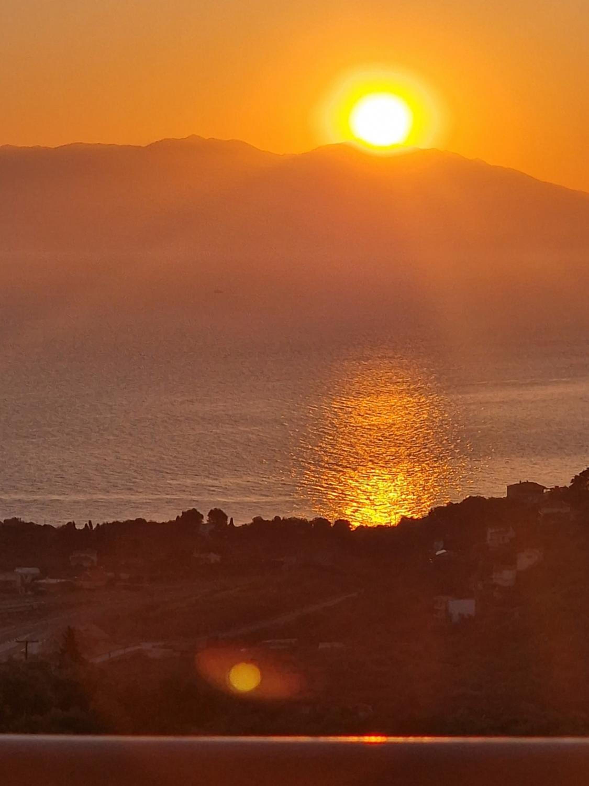 Hotel Marmara villa - Image 1