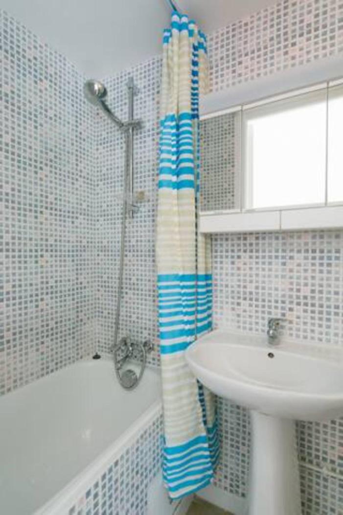 Charming Parisian studio!