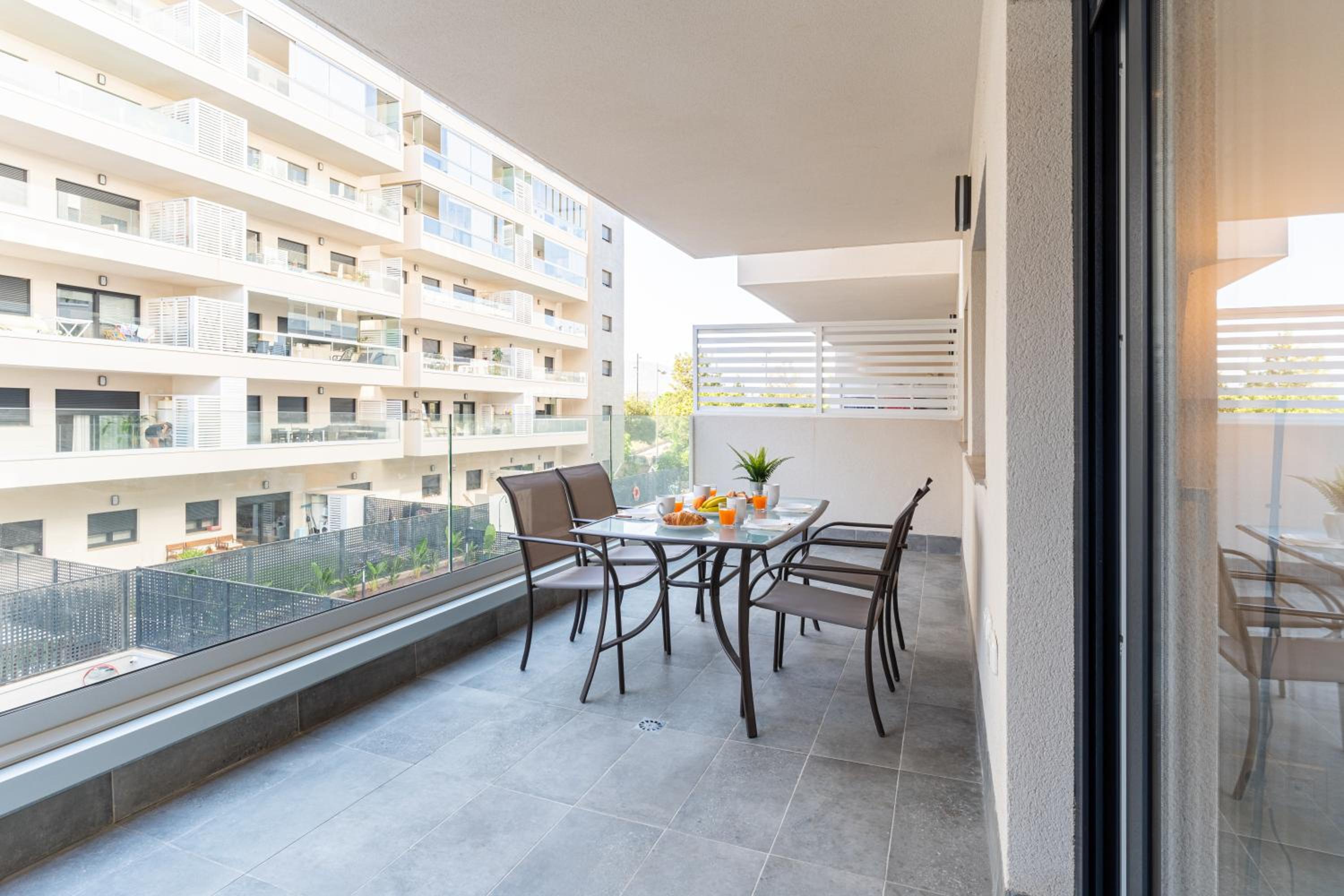 balance & terrace