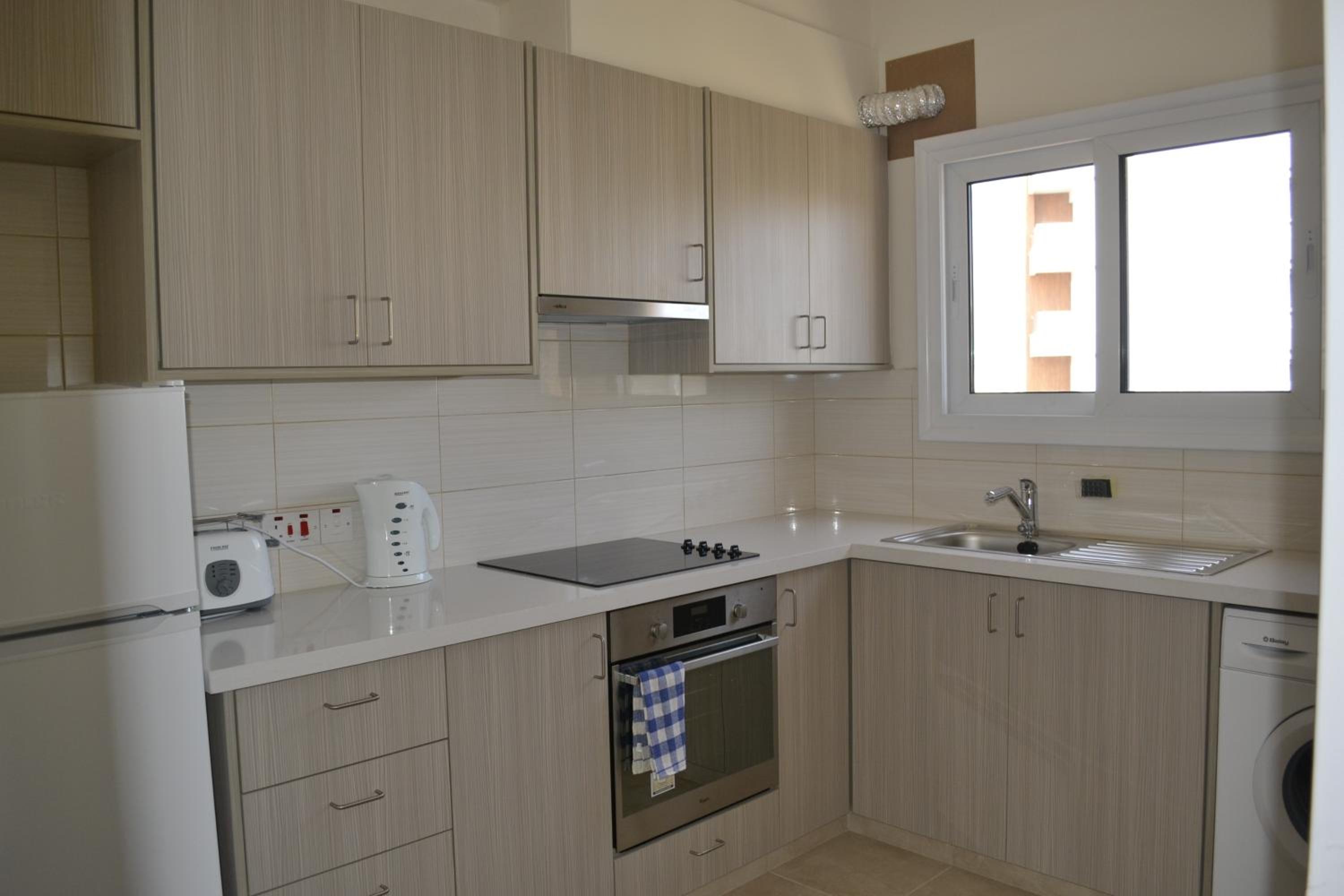 Takelena Apartments