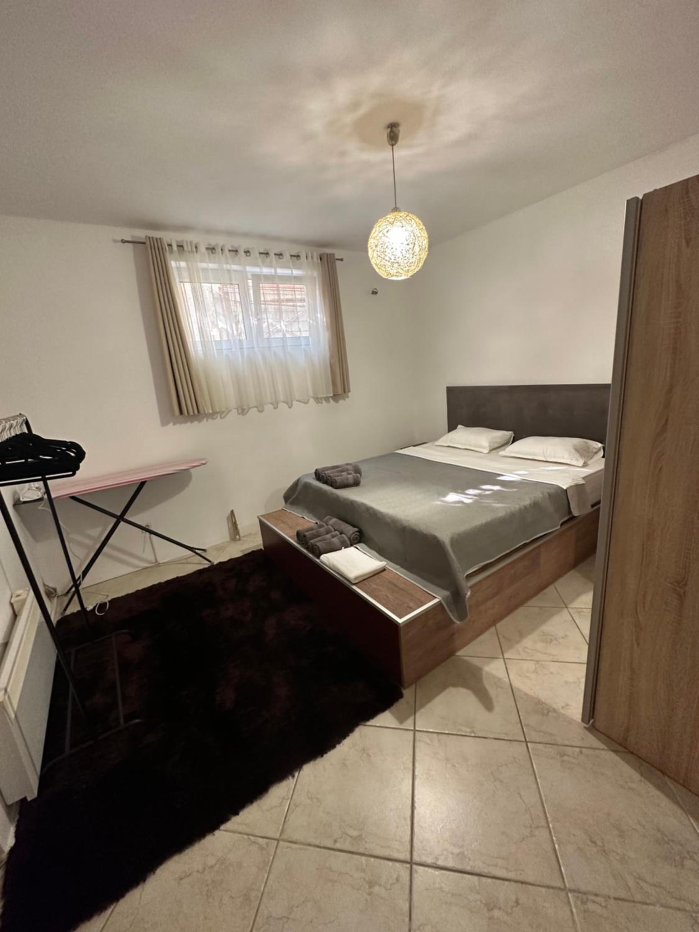Family Apartment D&N view 5