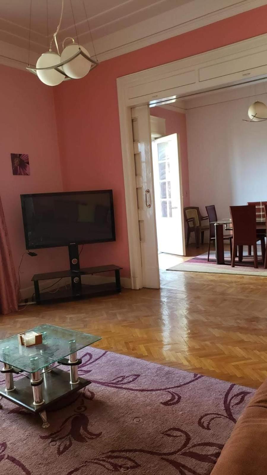 Spacious Panthouse Center of Cairo exotic location