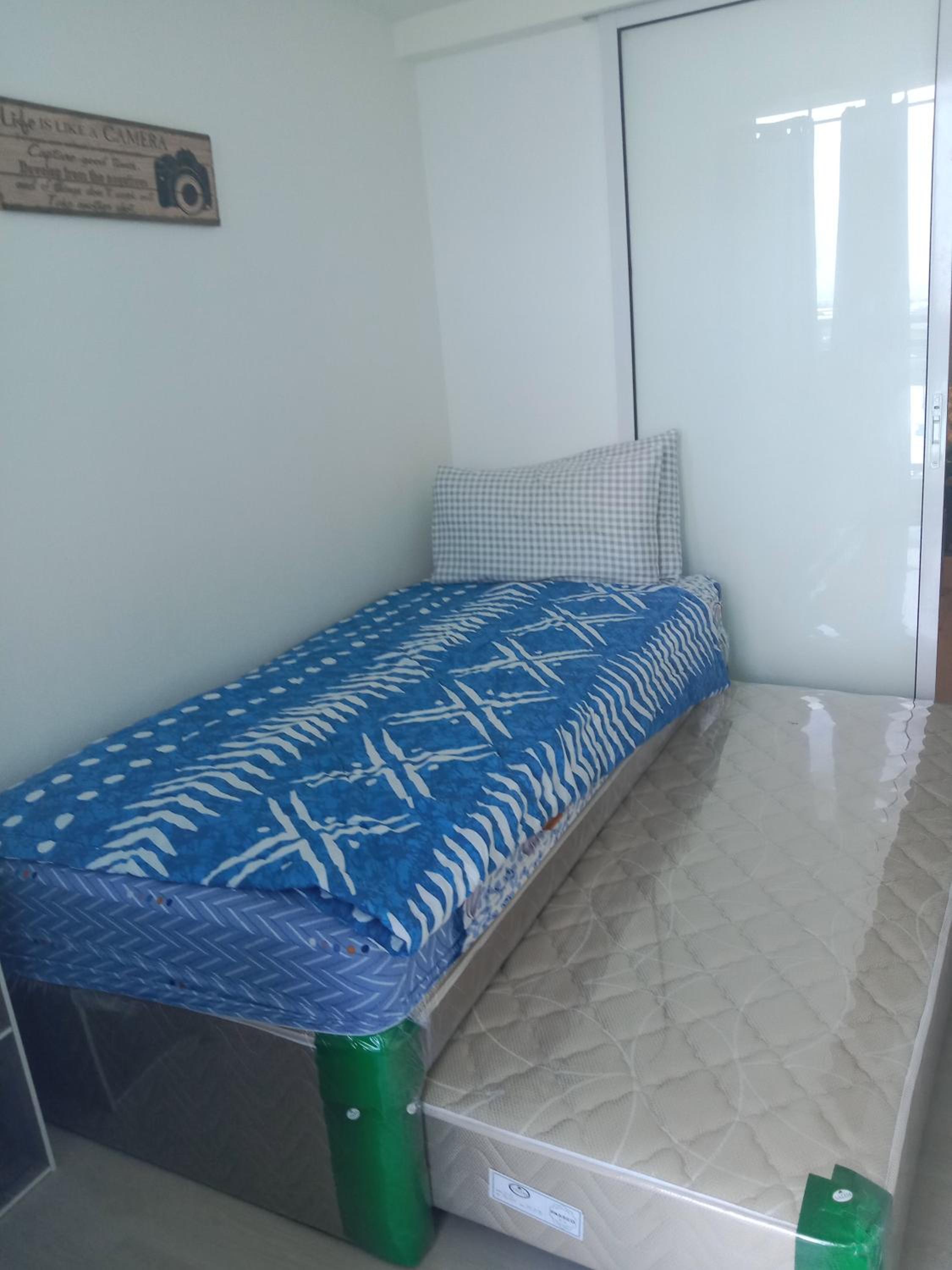 Azure Residences by Van Florendo