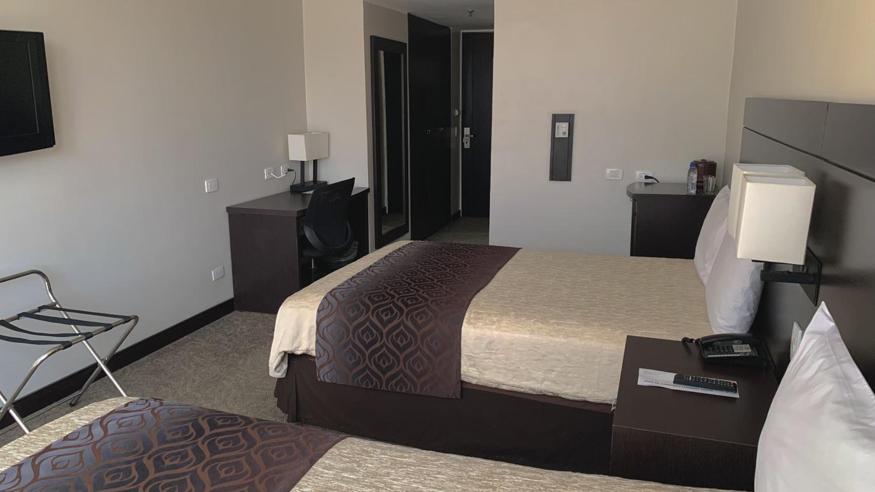 Caracas Vacations - HOTEL CHACAO SUITES - Property Image 8