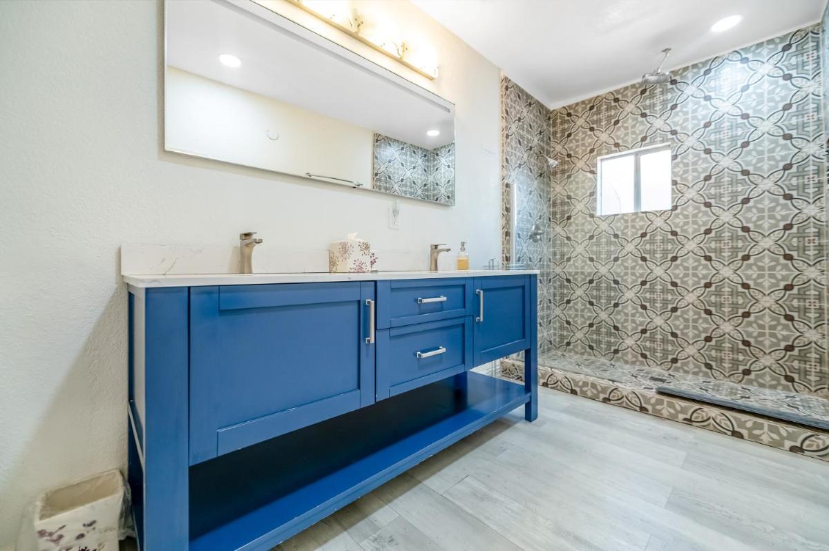 Sequoia Studio with Private Patio