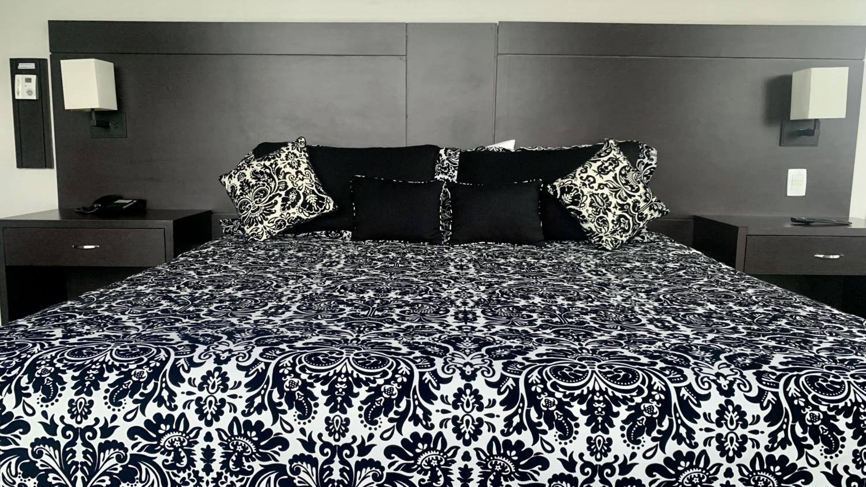 Caracas Vacations - HOTEL CHACAO SUITES - Property Image 16