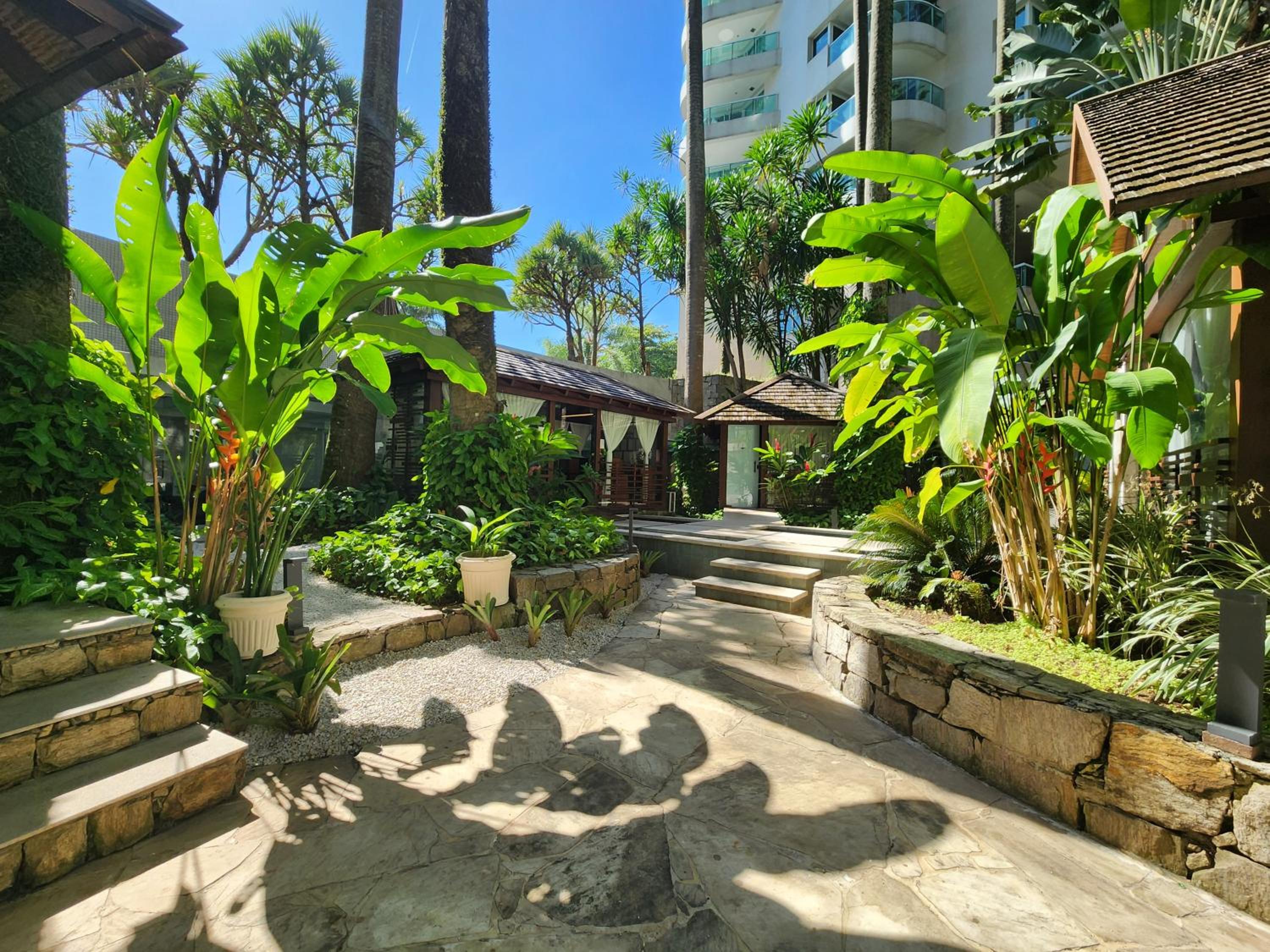 Flat Barra da Tijuca Resort Urbano beira mar