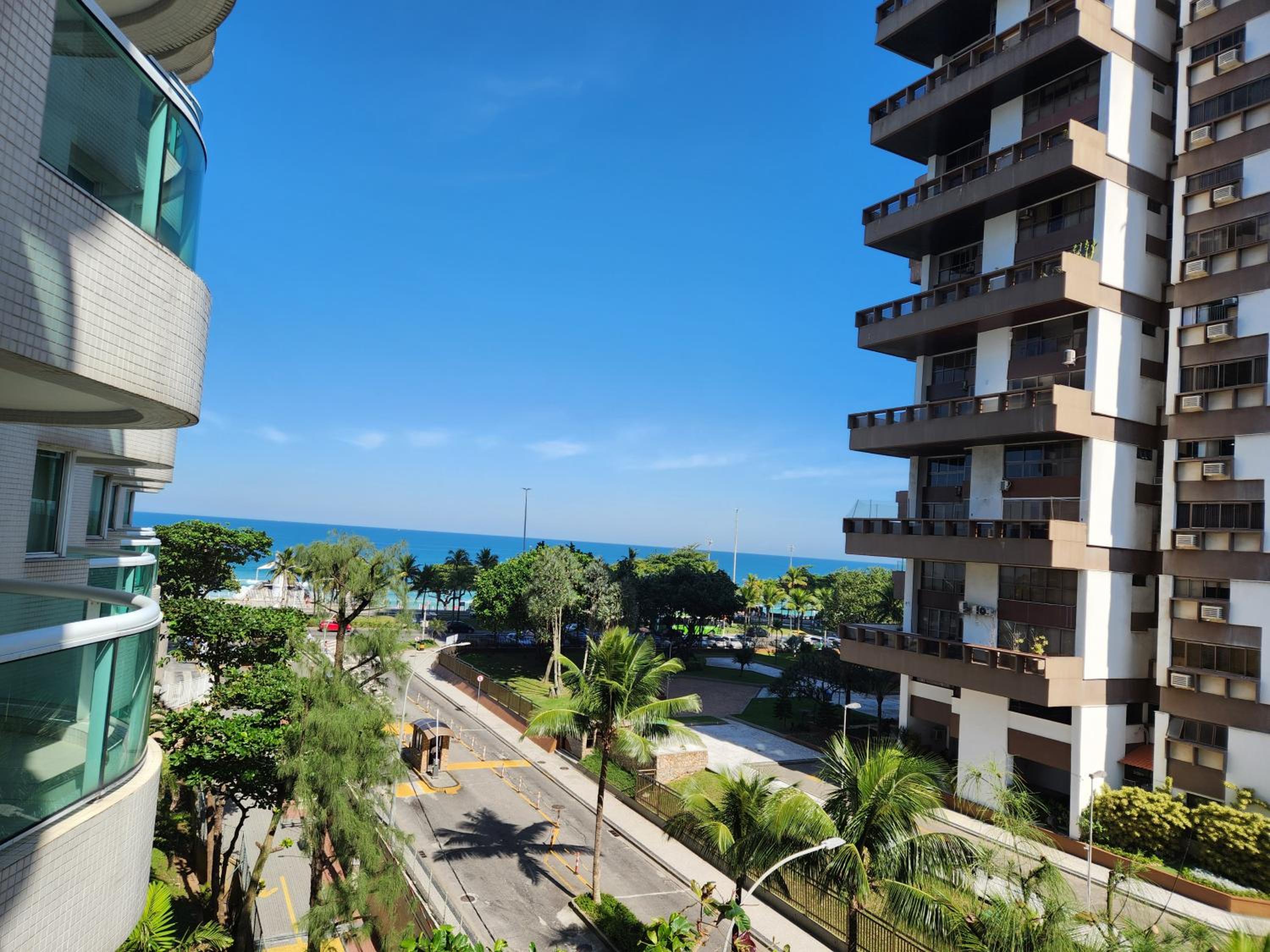 Flat Barra da Tijuca Resort Urbano beira mar