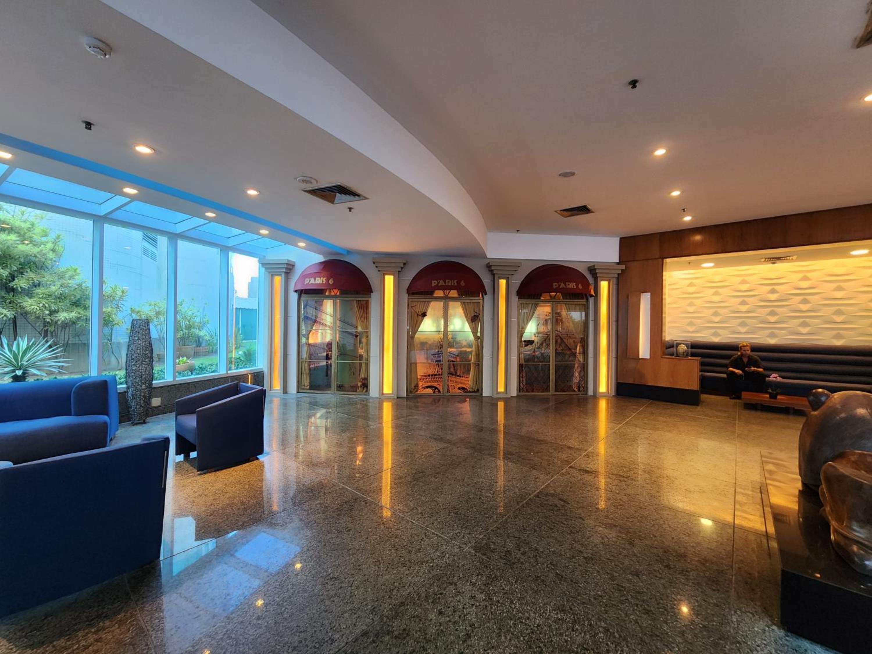 Flat Barra da Tijuca Resort Urbano beira mar