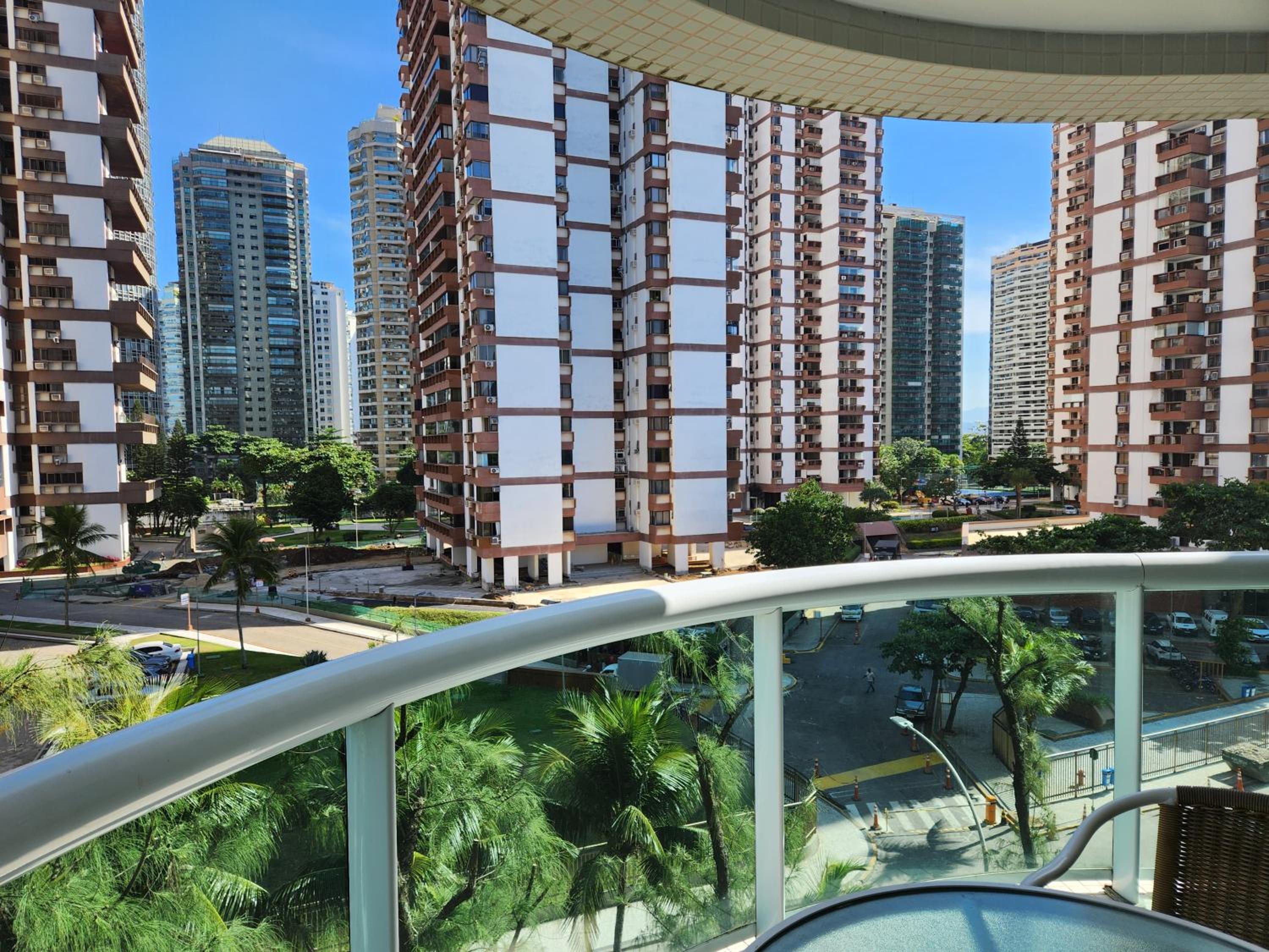 Flat Barra da Tijuca Resort Urbano beira mar