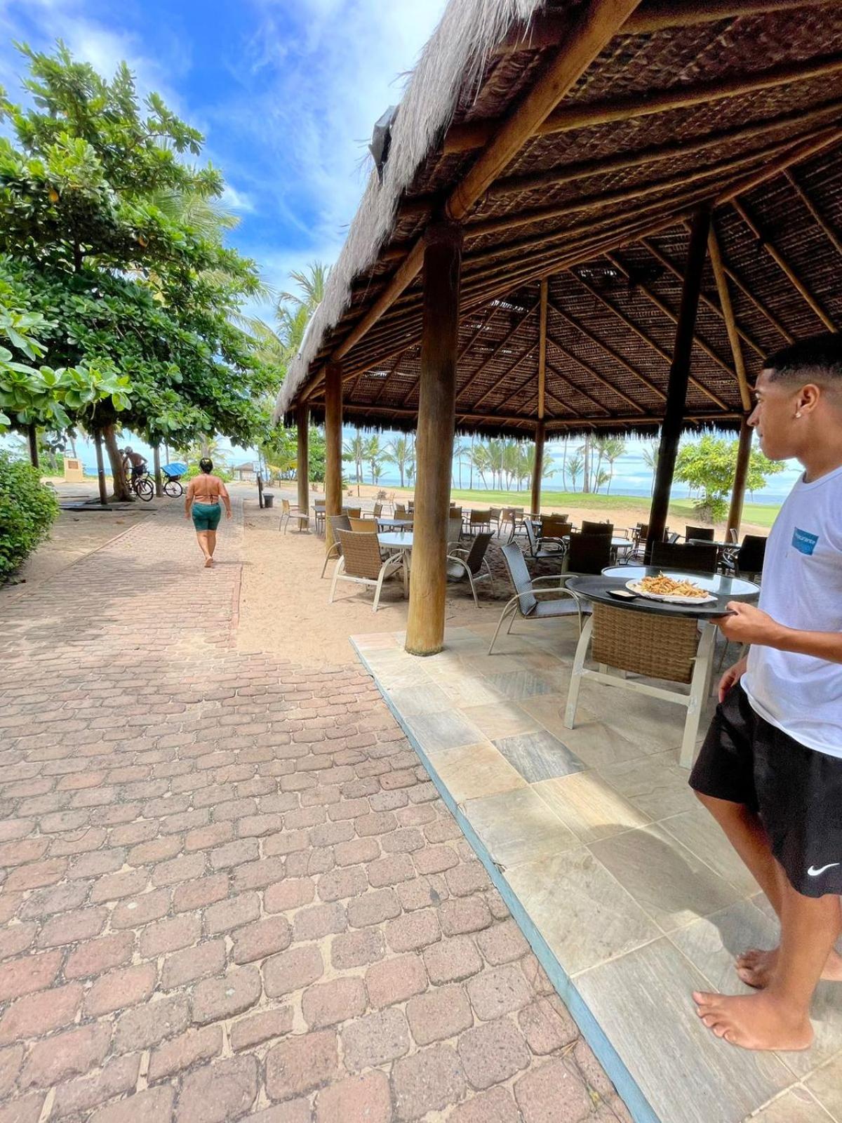 Luxo Térreo com Jardim IBERO Praia do Forte