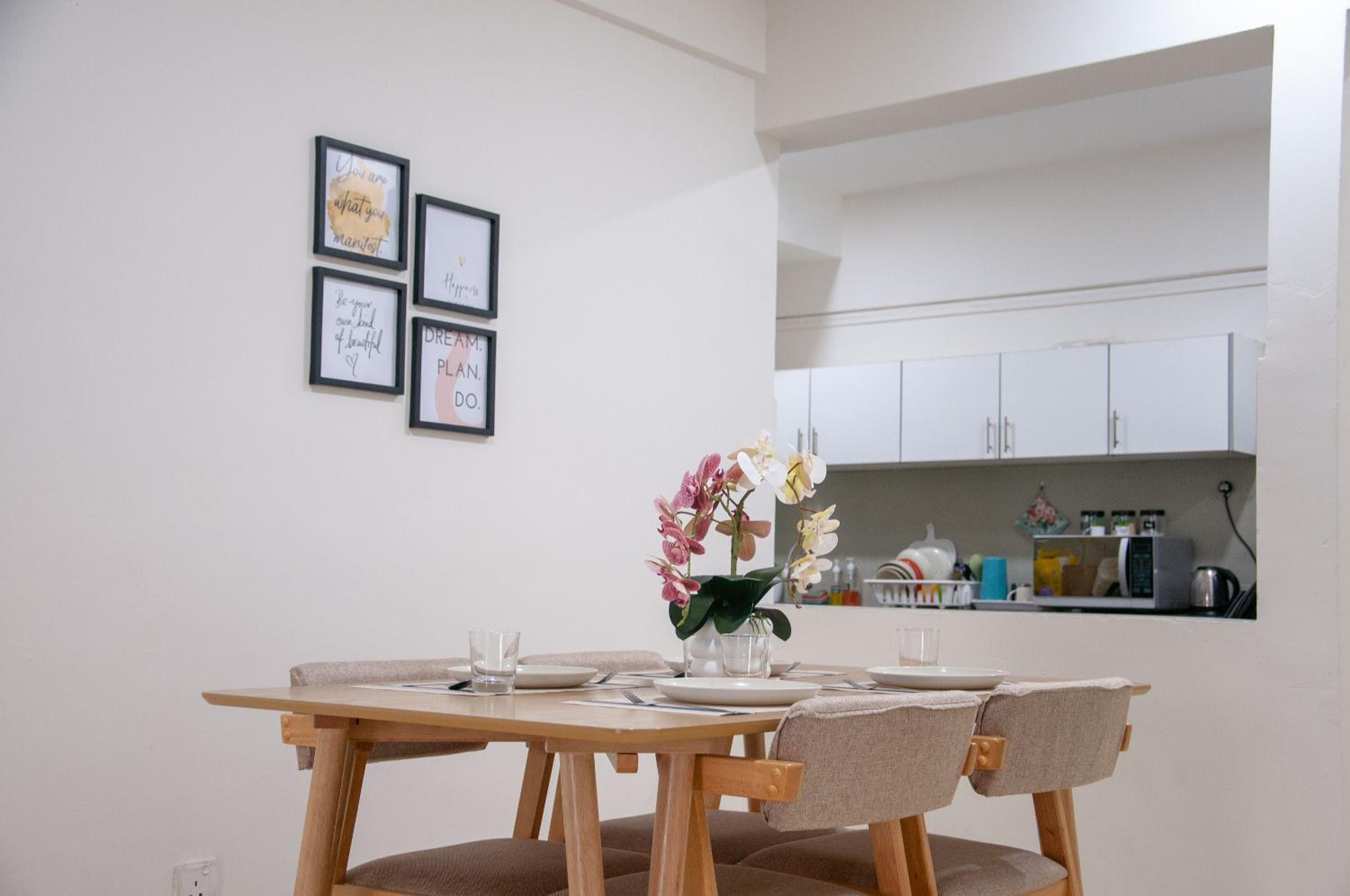 Five H Family Service Apartment photo 3