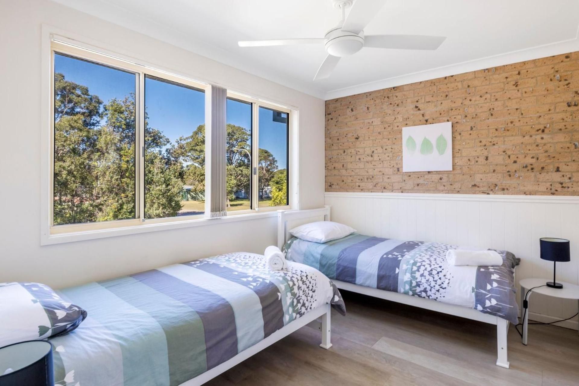 Bombora Walking Distance to Fingal Beach- Farm Rd, Fingal Bay