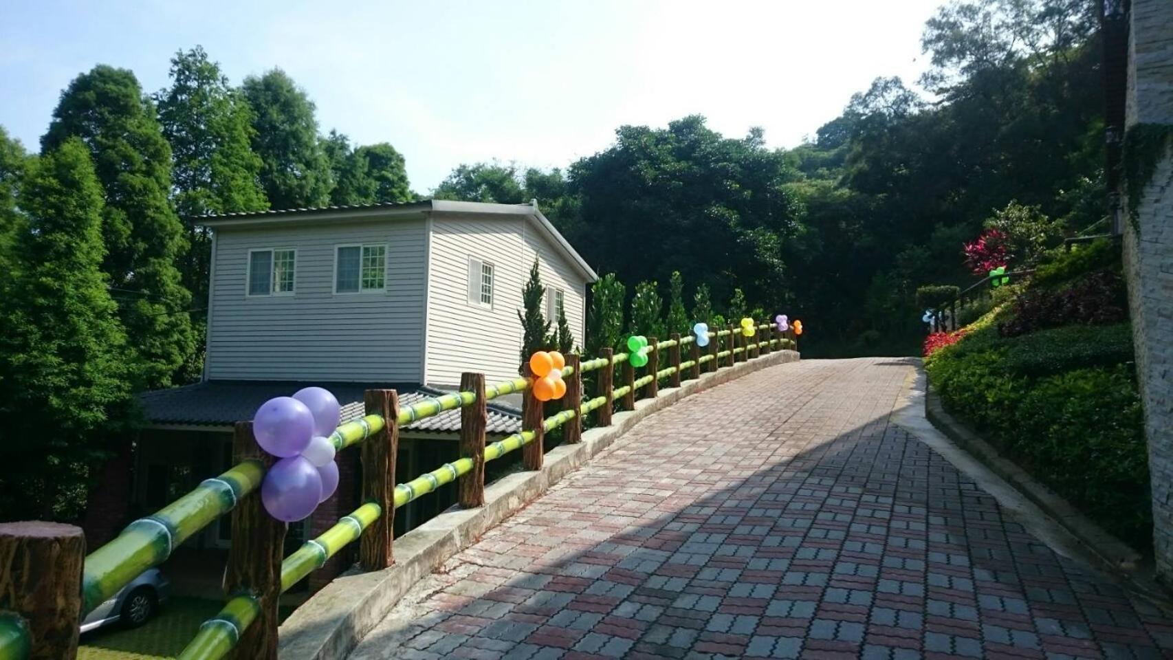Photo 29