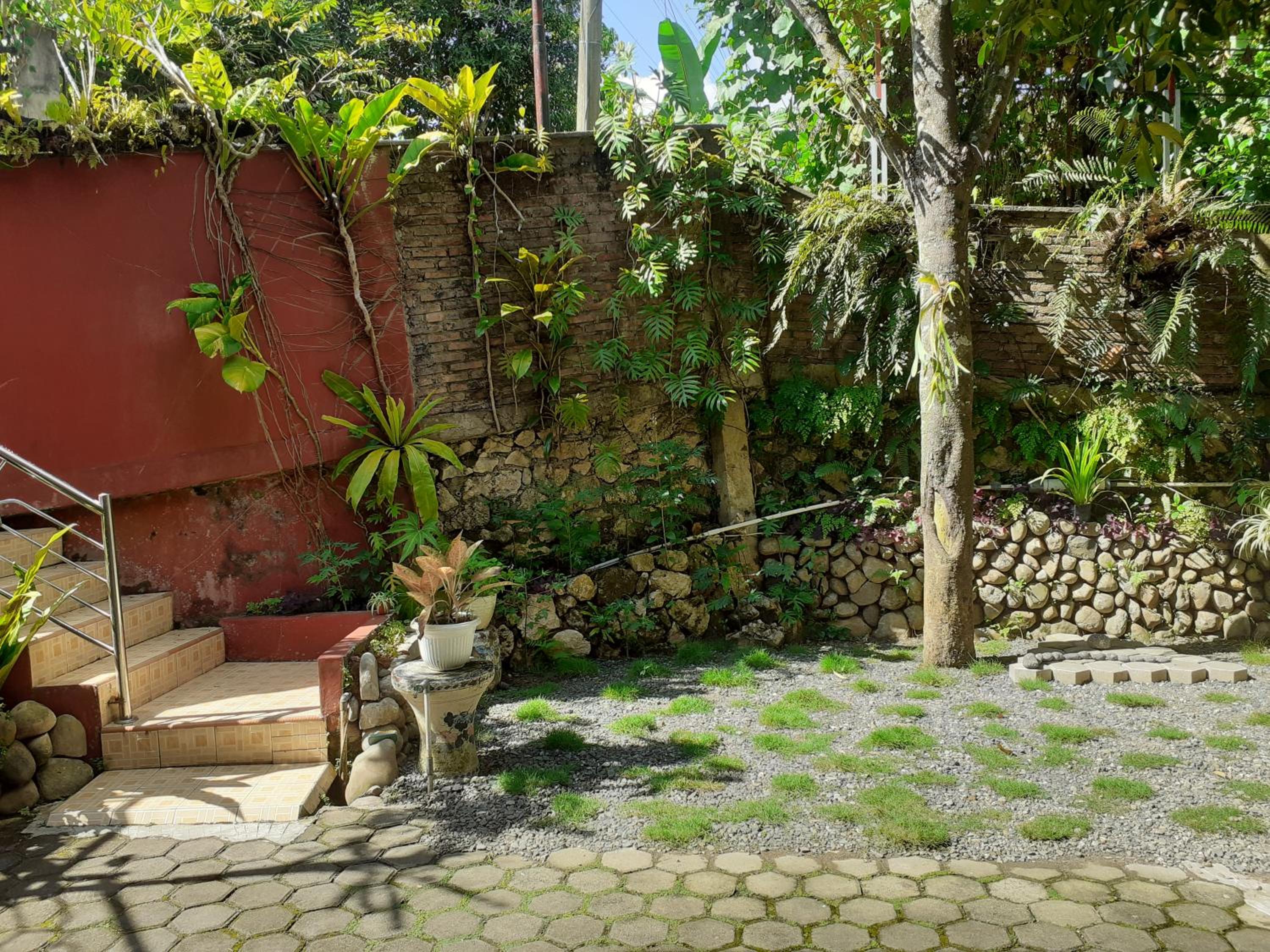 Riana's Homestay view 3