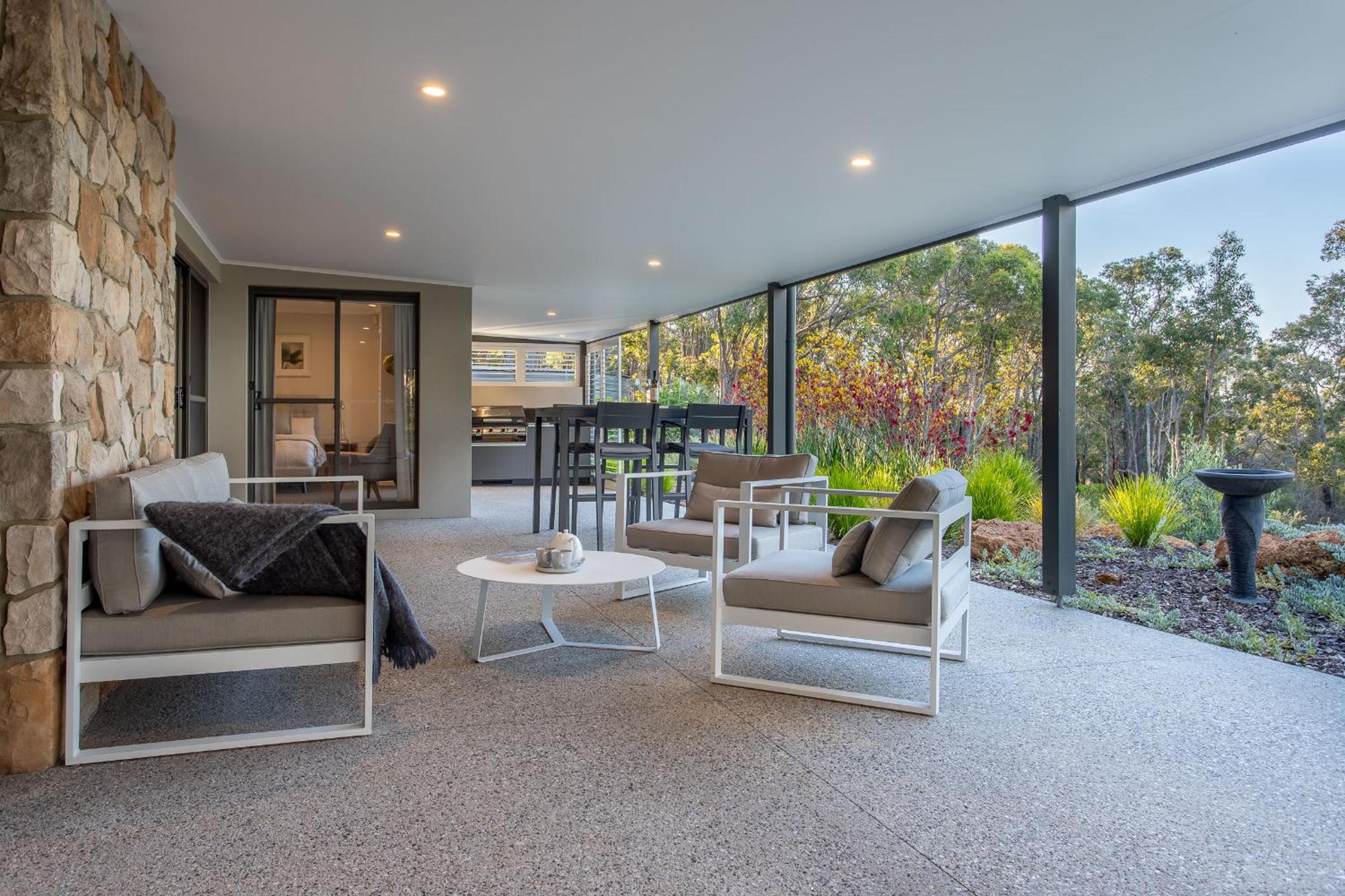 Kaya Lombo I Private Properties