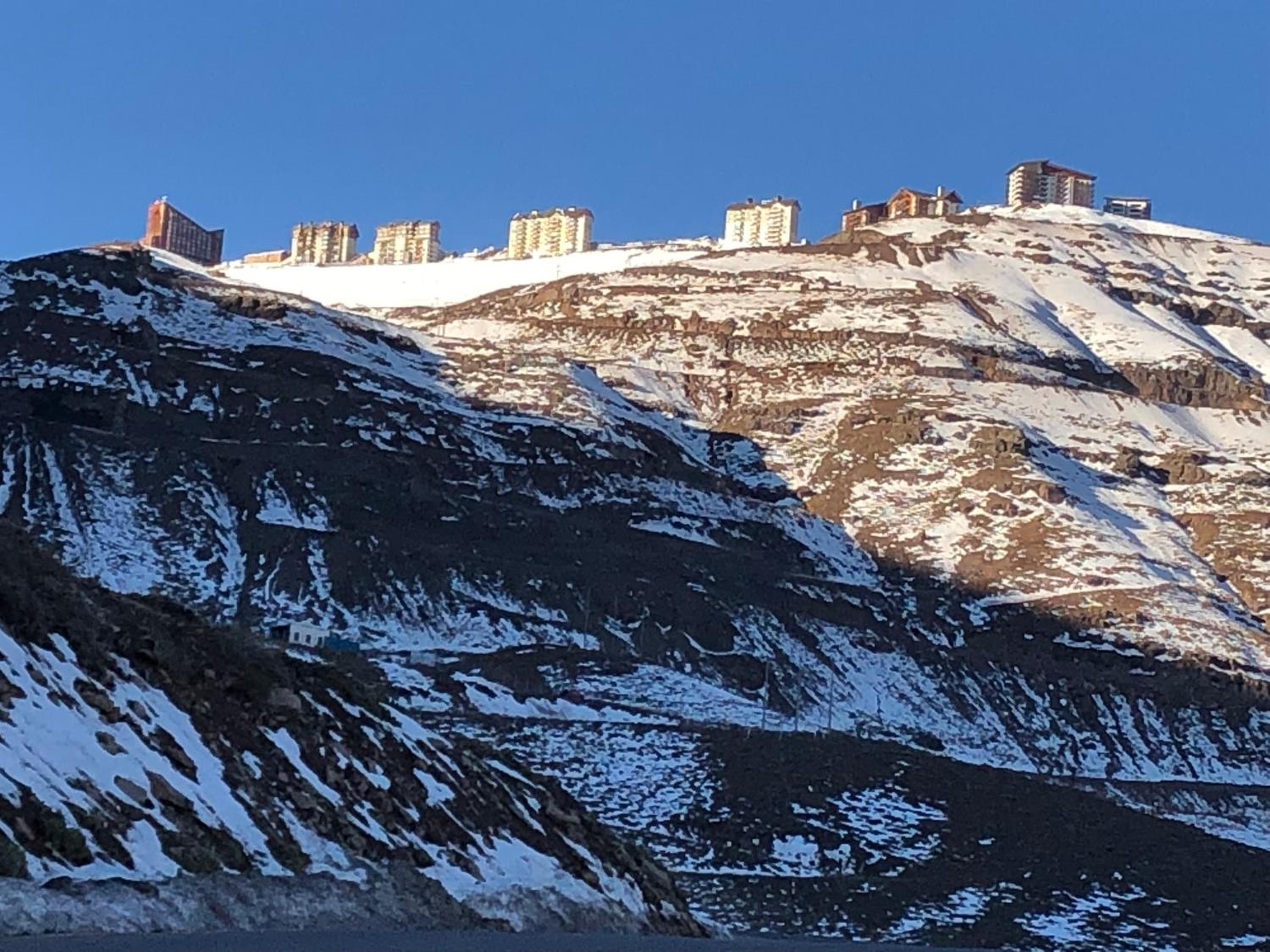 Departamento residencial Valle Nevado view 2