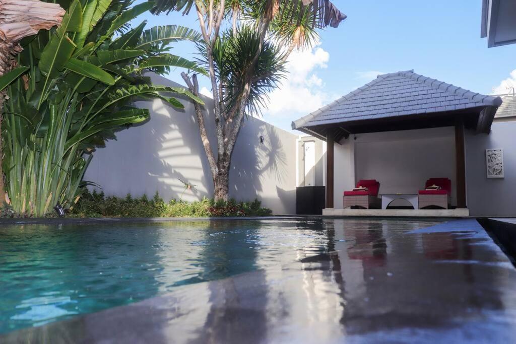 The Lavana Dzawani Villa Berawa Kuta Bali