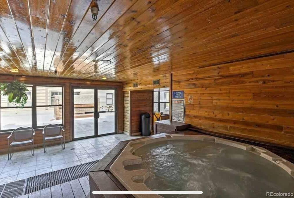 Guest Suite Downtown Winter Park GREAT LOCATION view 5