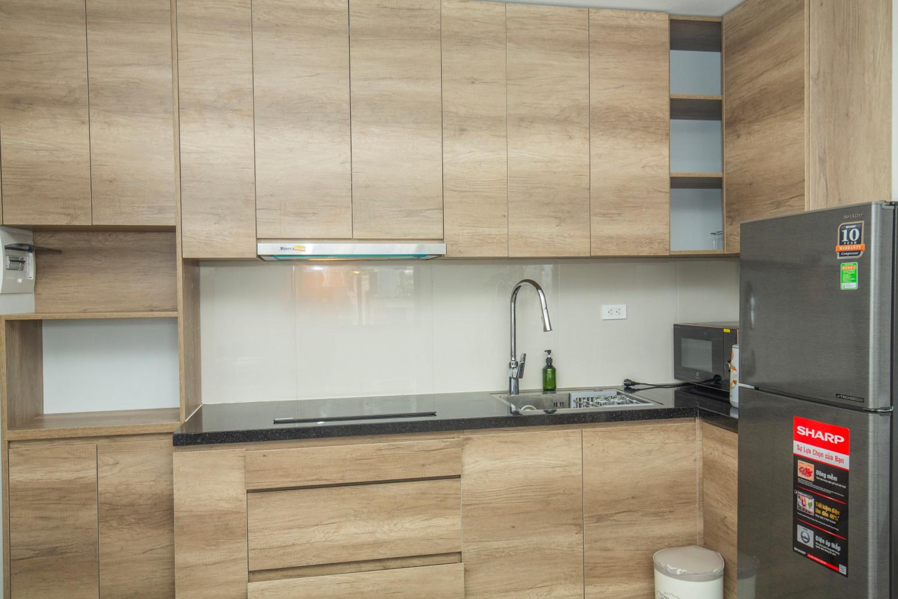 The Valley - Westlake Apartment