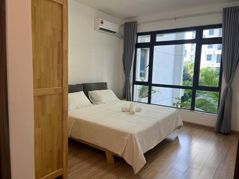 3bedroom forest city homestay