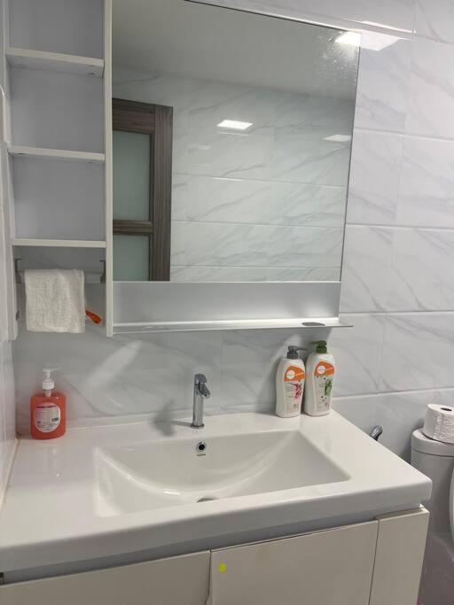 3bedroom forest city homestay