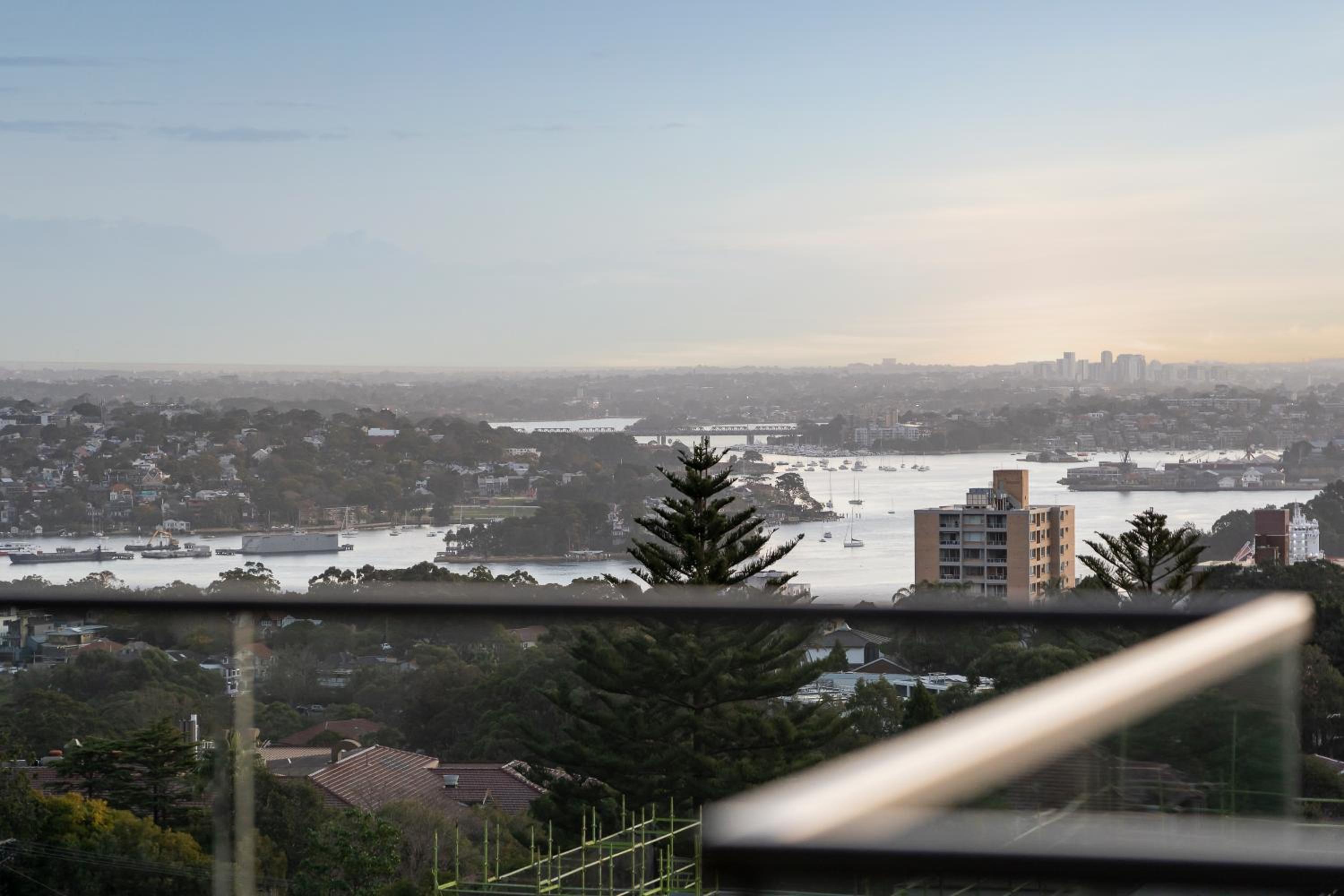 Urban Rest North Sydney Apartments