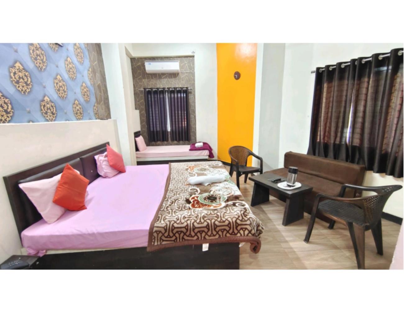 Hotel Shivanjali Palace, Ujjain view 2