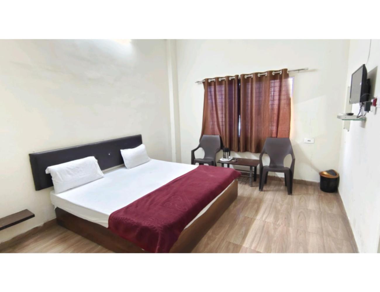 Hotel Shivanjali Palace, Ujjain view 3
