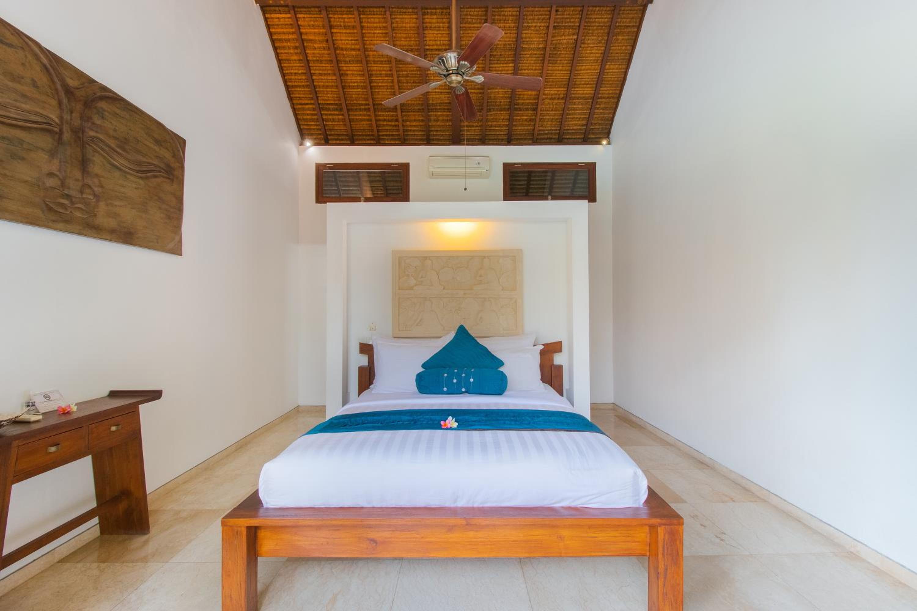Villa Bon Bon, 100m from Beach, Ideal for Families view 5