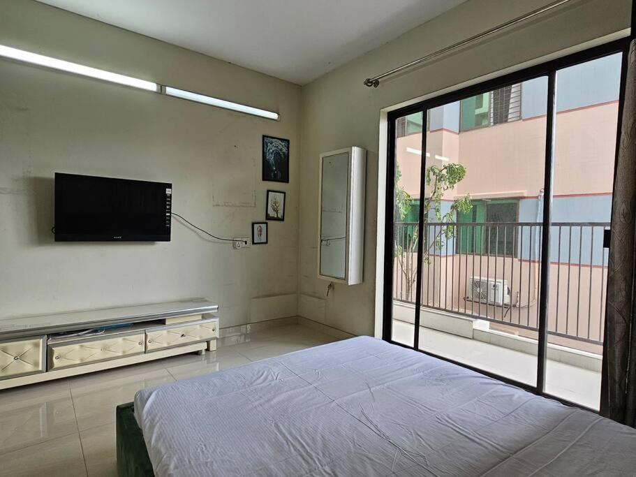 Vintage GreyRoom - Family Stay