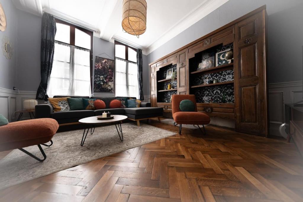 lounge