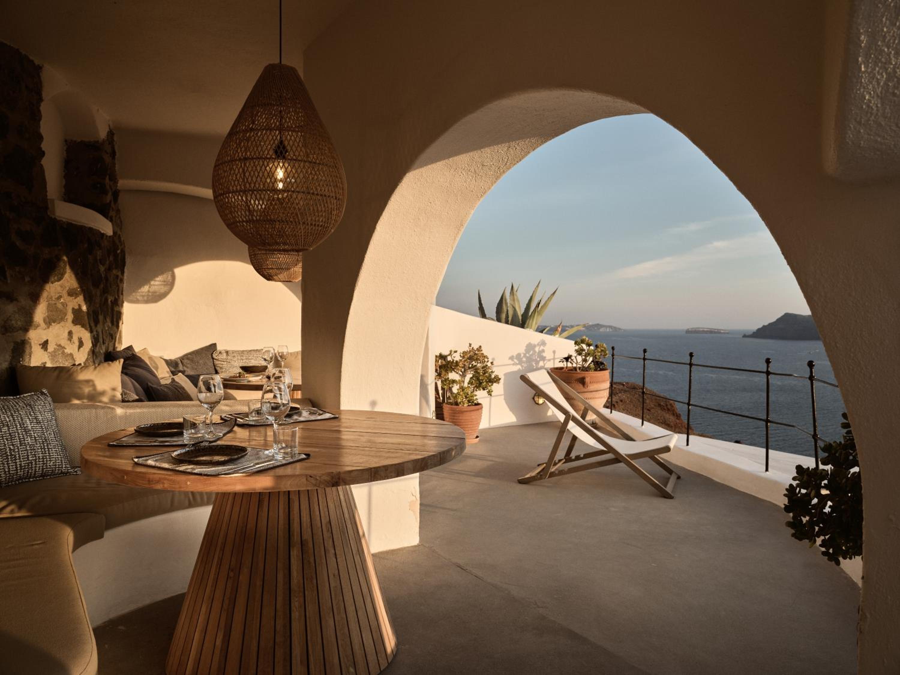 Oia Vacations - Esperas - Property Image 4