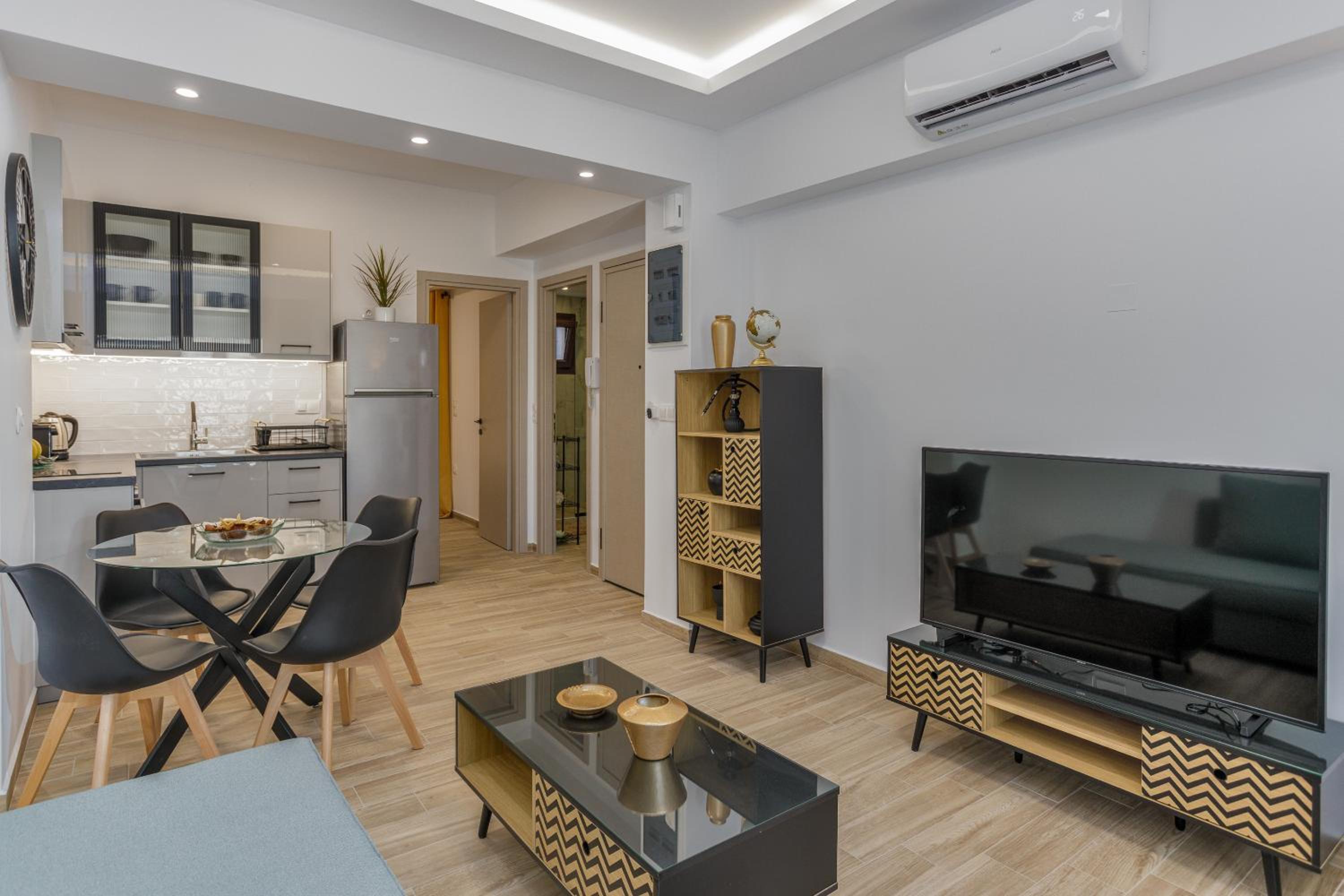 Pap's Lab Apartments view 2