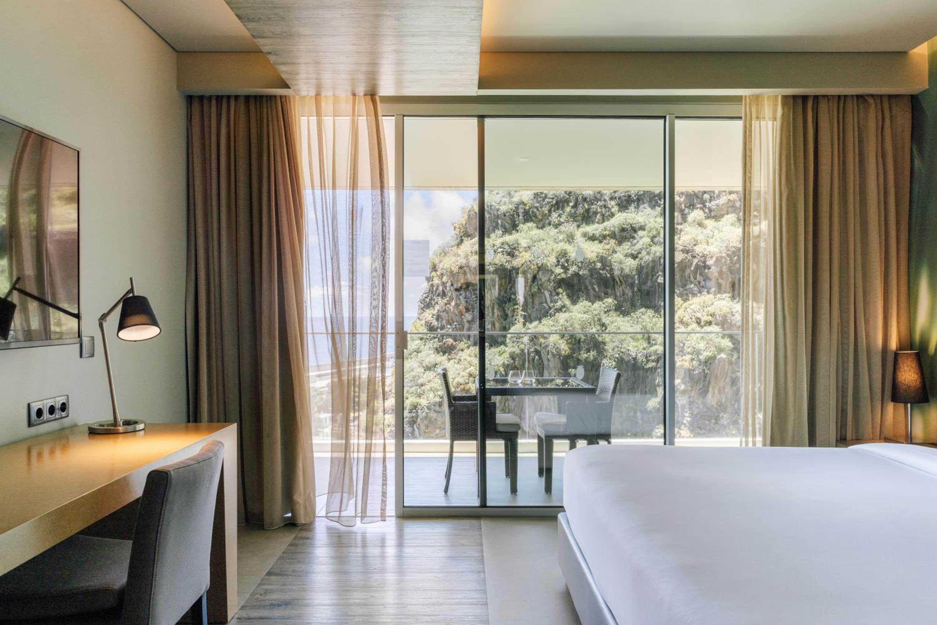 Saccharum Resort 30