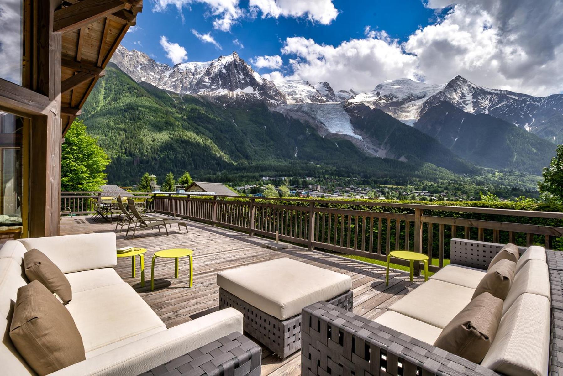 Chalet Le Favre view 2
