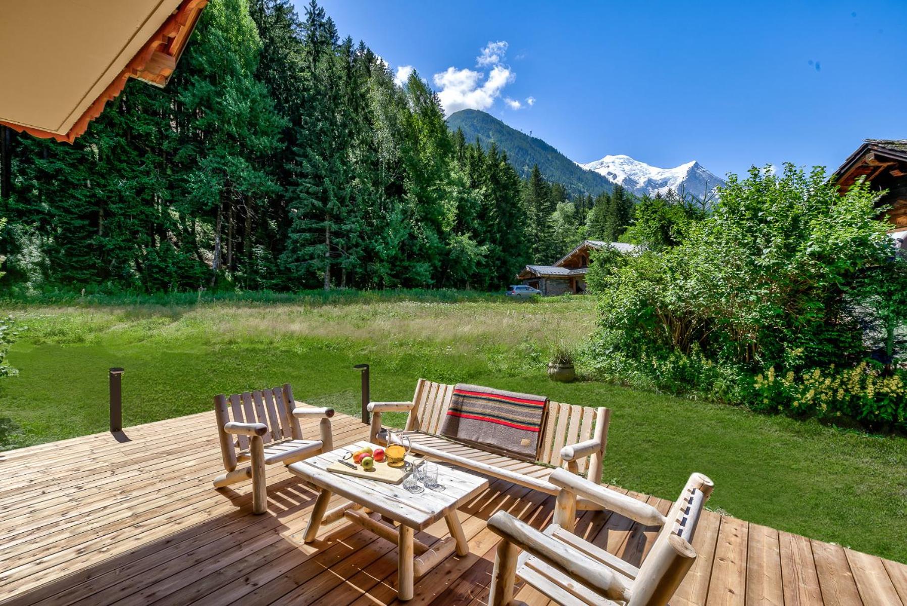 Chalet Sanaz view 2