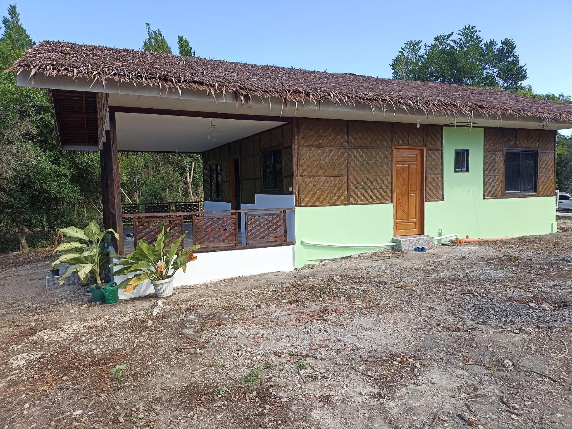 Siquijor Cottage Lynn with Solar System view 3