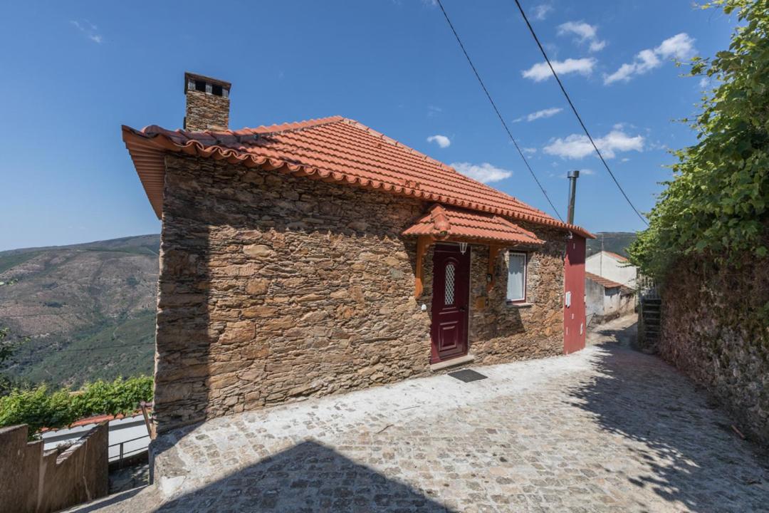Casa da Avó Emília view 2