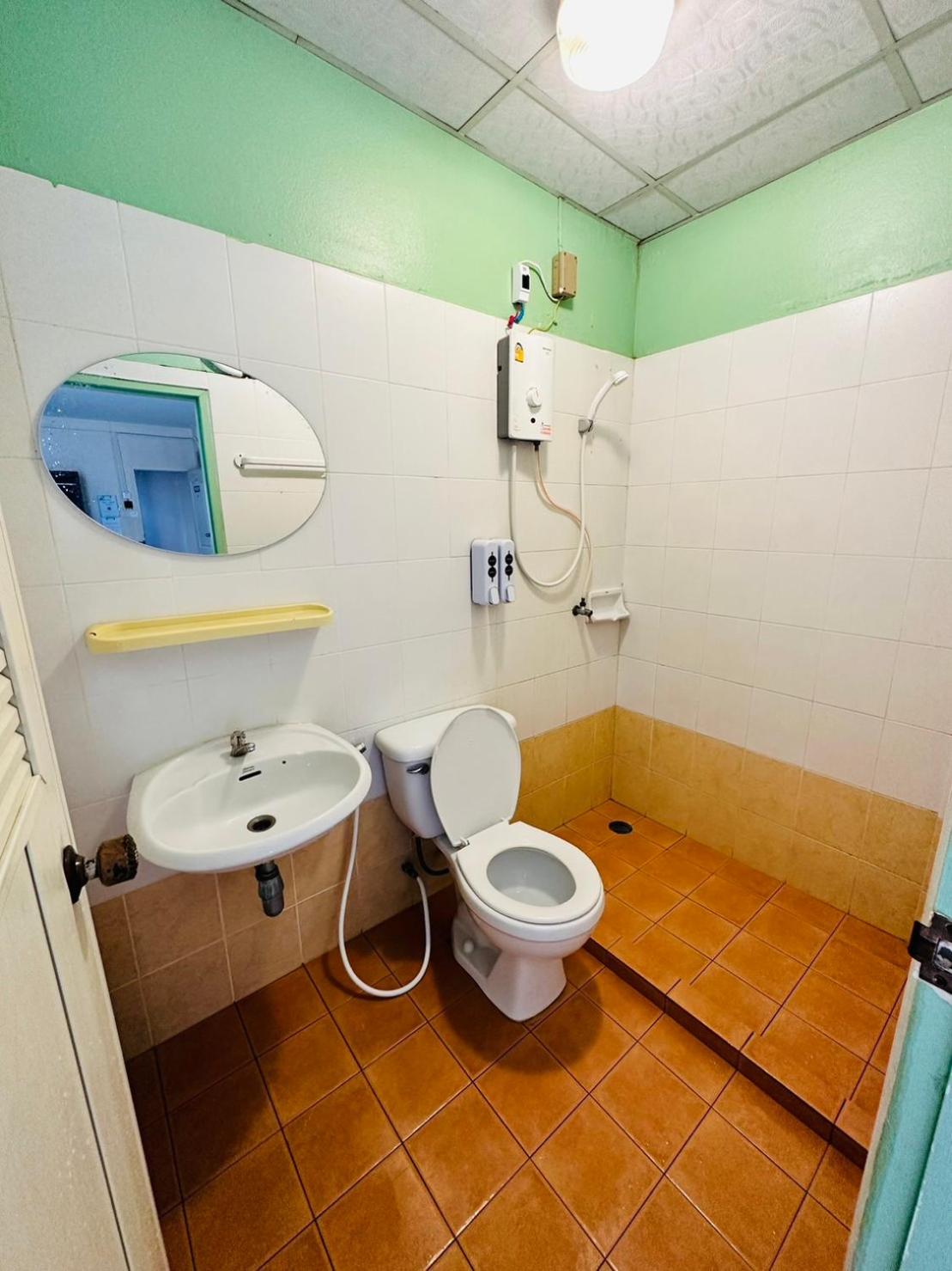 VK &Residence