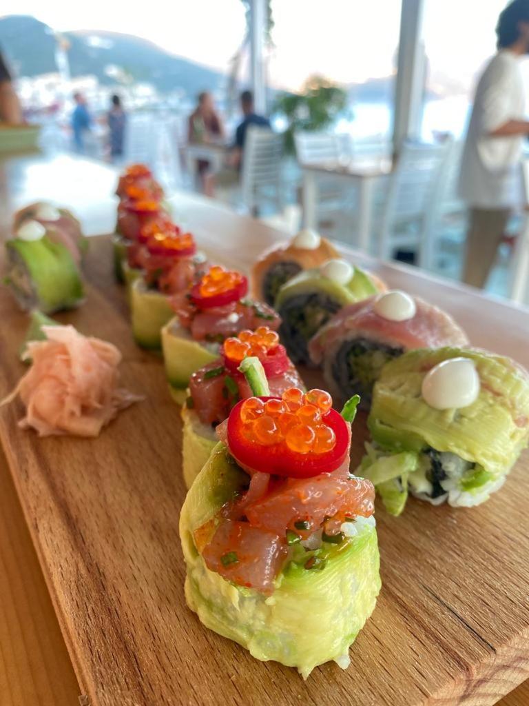 Hideaway - Image 183