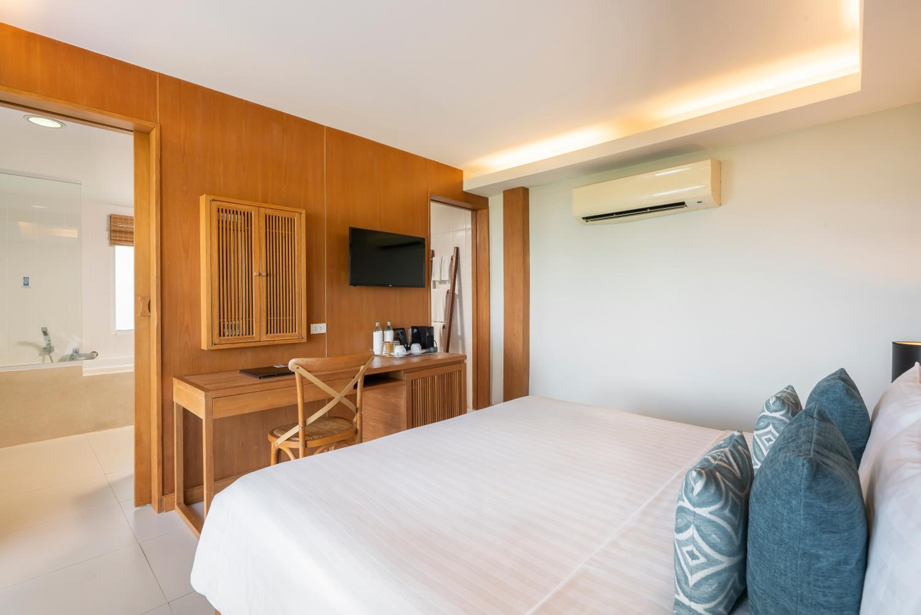 Synergy Samui