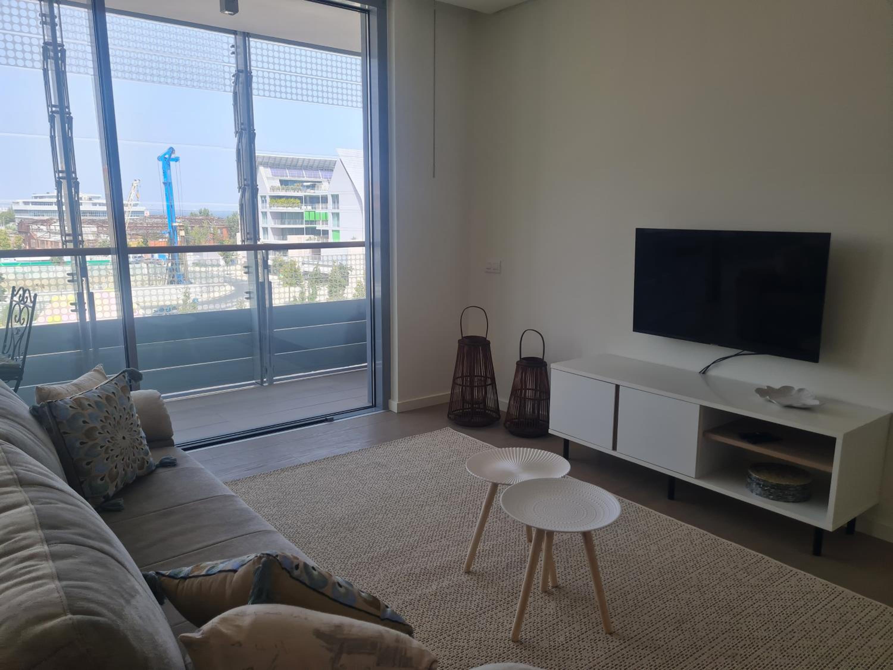 Luxury apartment Lisbon view 2
