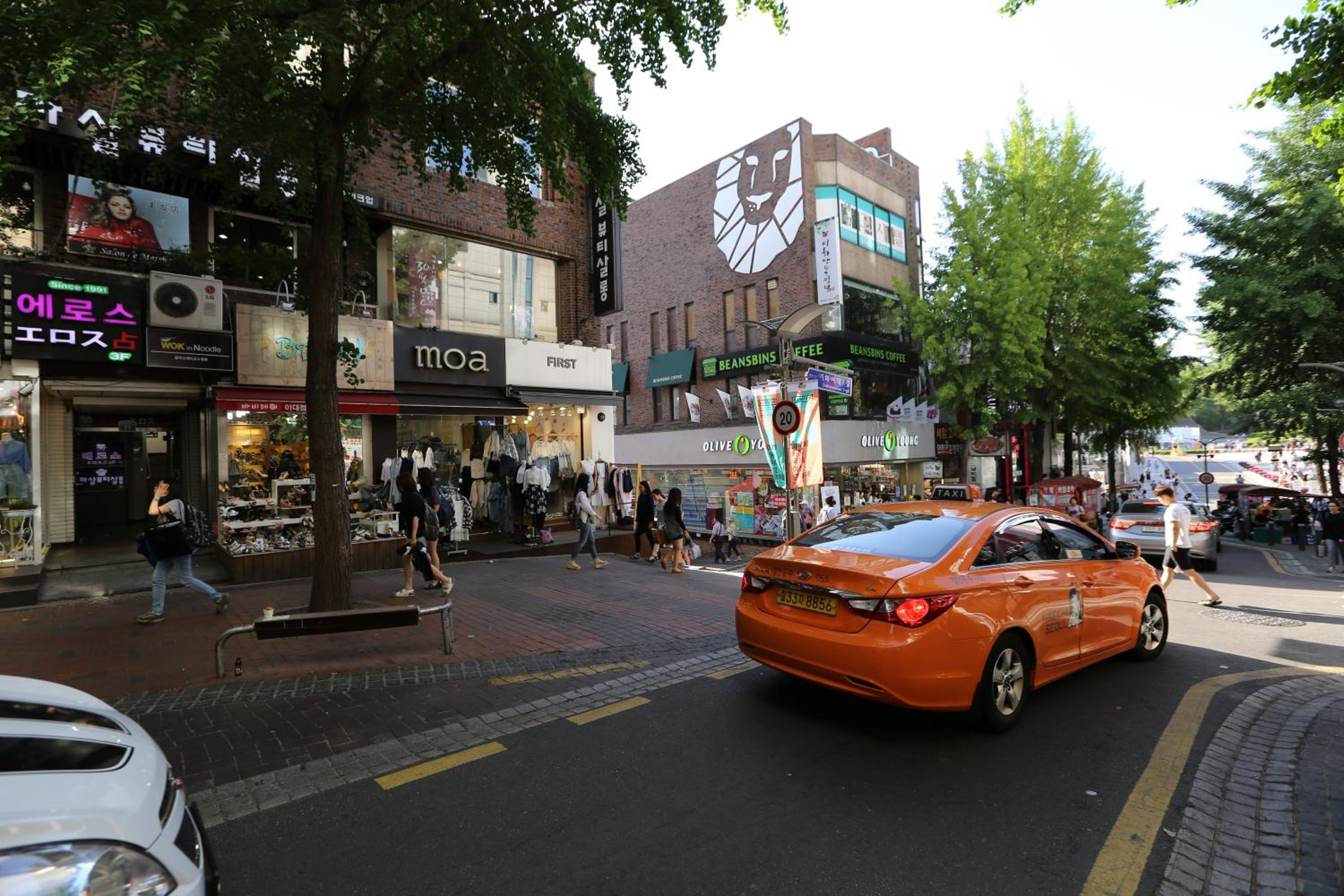 Philstay Ehwa Boutique - Female Only 33